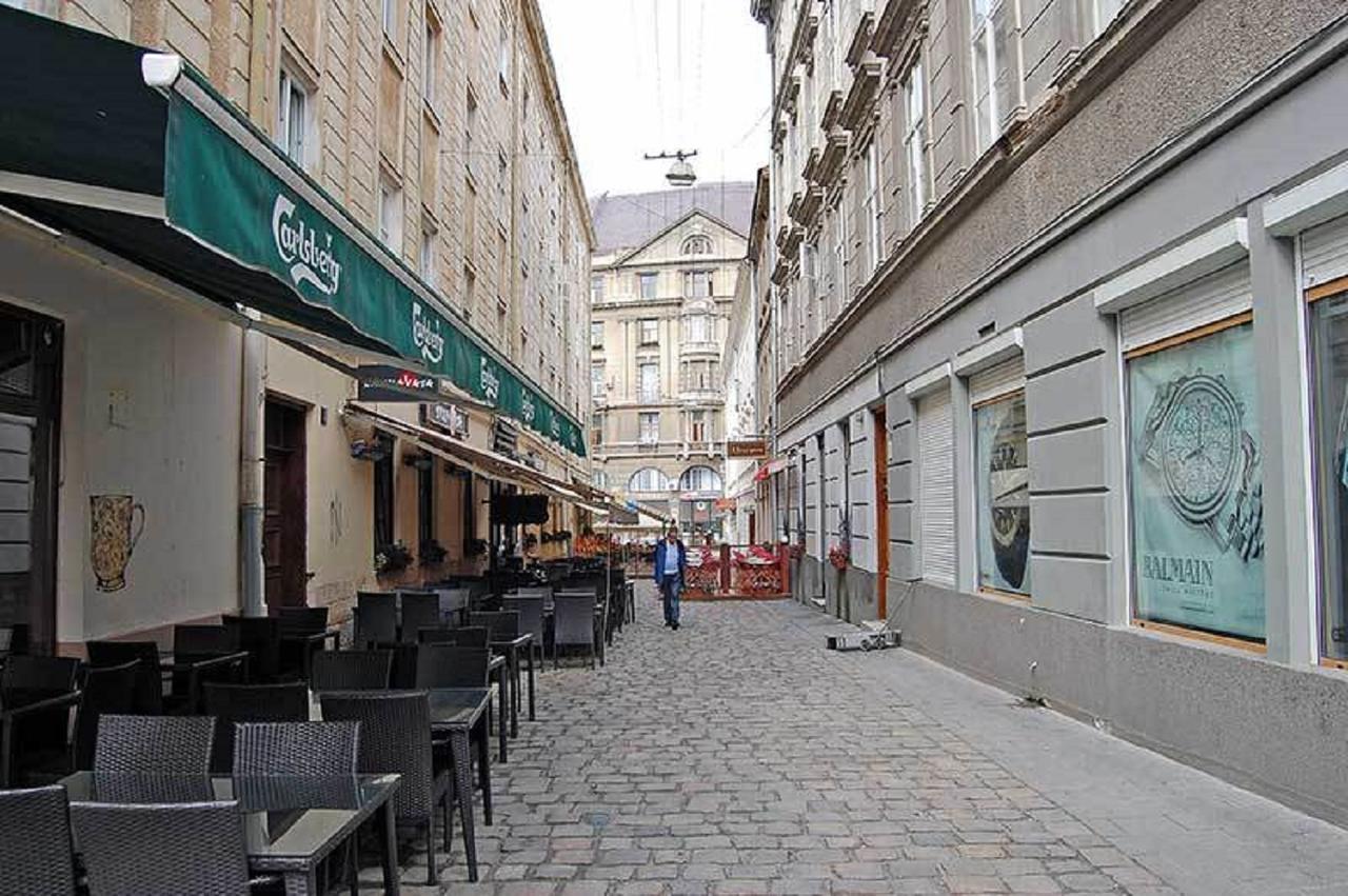 Квартира Подобово Біля Площі Ринок Вулиця Староєврейська 17 Lviv Exterior photo