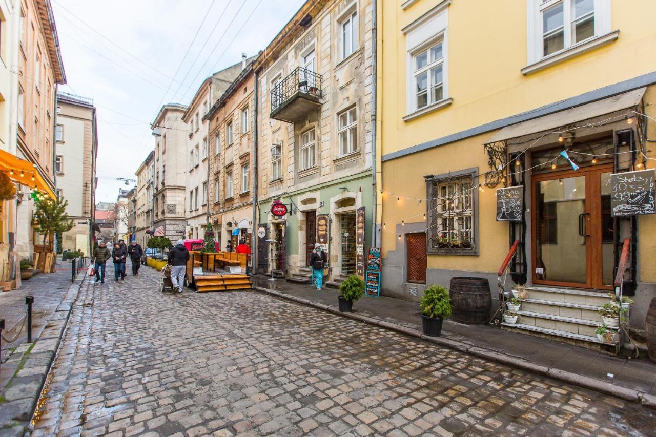 Квартира Подобово Біля Площі Ринок Вулиця Староєврейська 17 Lviv Exterior photo