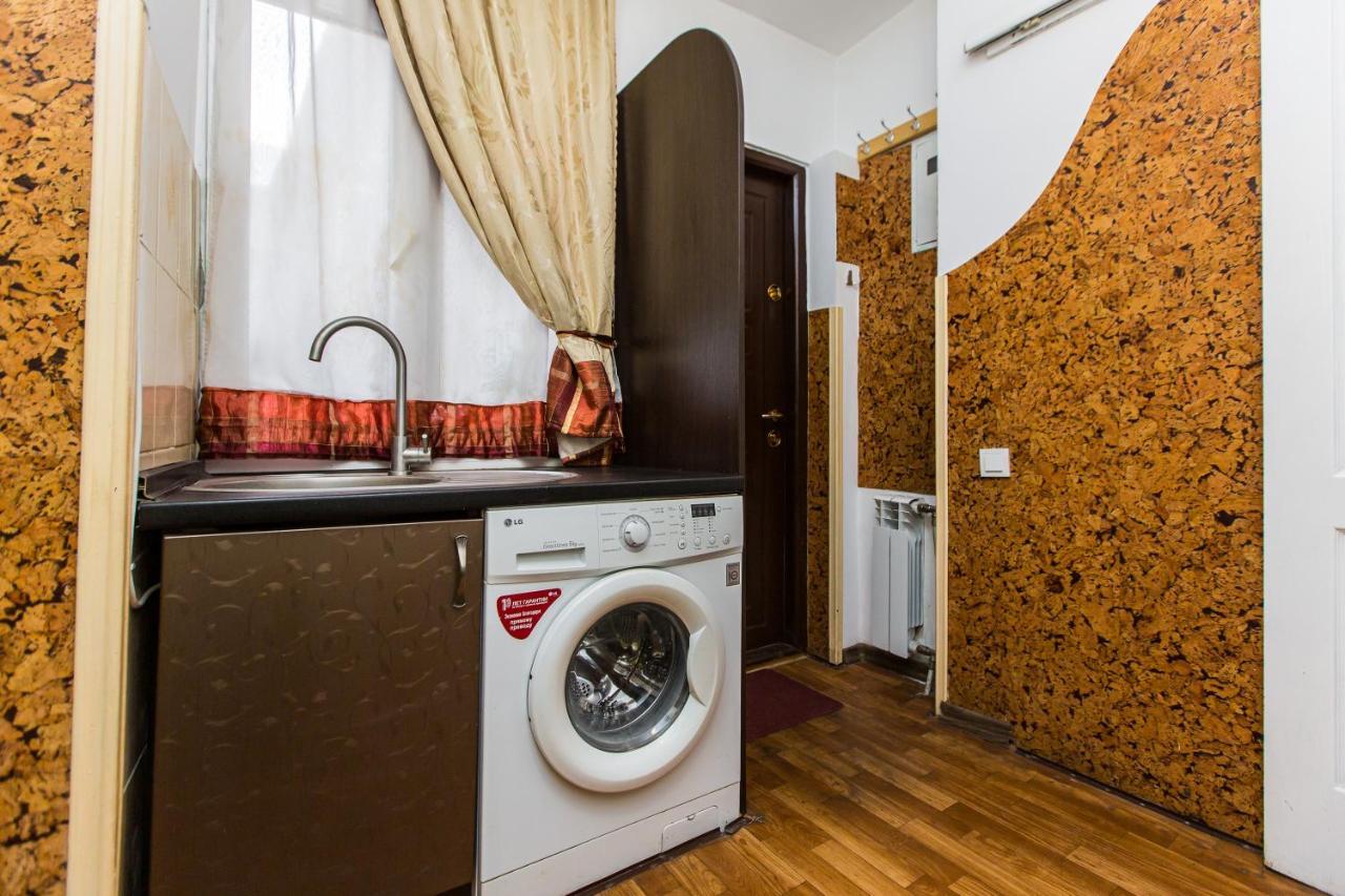 Квартира Подобово Біля Площі Ринок Вулиця Староєврейська 17 Lviv Exterior photo